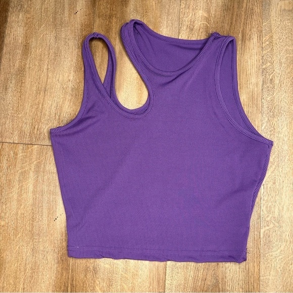 SHEIN Tops - NWOT Shein Cutout Purple Top Size Small
